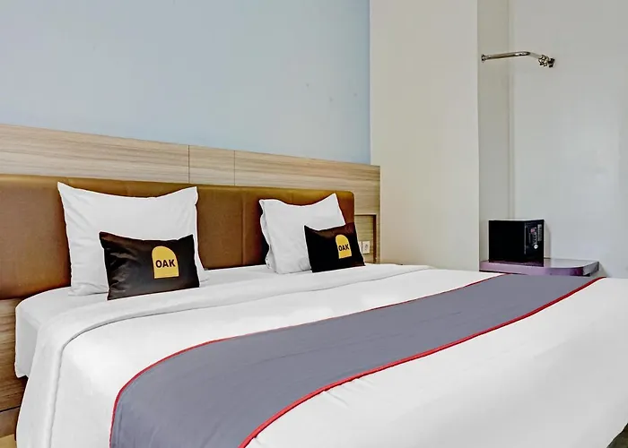 Townhouse Oak Jp Hotel Jakarta