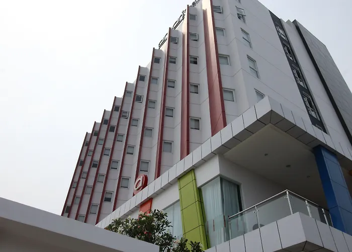 Townhouse Oak Jp Hotel Jakarta